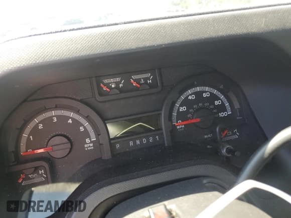 ✅ 2012 Ford Econoline Passenger XL • VIN: 1FBSS3BLXCDA57903 • Лот: 80505045. Опубликован ранее на Copart с пробегом Не указан. Бесплатный доступ к архиву аукционных продаж из США и подробный отчёт об истории автомобиля на DreamBid. Изображение 9.