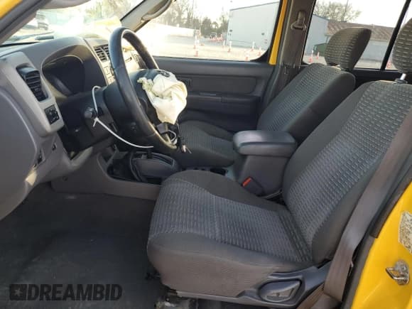 ✅ 2001 Nissan Xterra SE • VIN: 5N1ED28Y21C568892 • Lot: 85430915. Wystawiony na Copart z przebiegiem 244 411 mil. Bezpłatny archiwum sprzedaży aukcyjnych z USA i szczegółowy raport historii pojazdu na DreamBid. Zdjęcie 7.