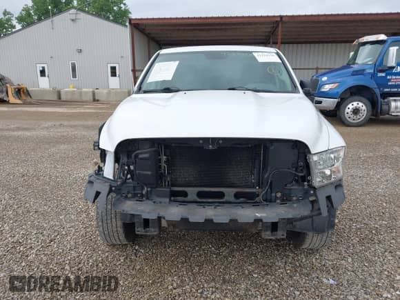 2016 Ram 1500 Express with VIN 1C6RR7FT5GS125377, listed as a IAAI auction lot 42434120 with 307,641 mi miles and . Bid and sale history available at DreamBid. Image 12.