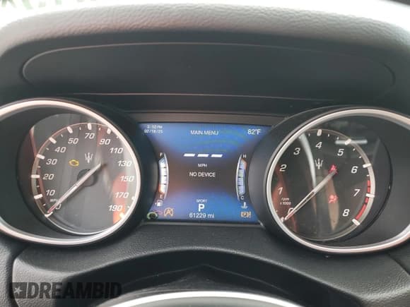 ✅ 2020 Maserati Levante S • VIN: ZN661YUA7LX344878 • Lot: 45732015. Listed on Copart with 61,229 mi. Free auction sales archive from the USA and detailed vehicle history report at DreamBid. Image 9.