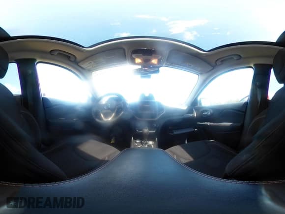 ✅ 2017 Jeep Cherokee Latitude • VIN: 1C4PJMCS8HW525476 • Lot: 42001328. Listed on IAAI with 121,665 mi. Free auction sales archive from the USA and detailed vehicle history report at DreamBid. Image 19.