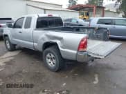 ✅ 2006 Toyota Tacoma PreRunner • VIN: 5TETU62N36Z153154 • Lot: 42450775. Wystawiony na IAAI z przebiegiem 421 651 mil. Bezpłatny archiwum sprzedaży aukcyjnych z USA i szczegółowy raport historii pojazdu na DreamBid. Zdjęcie 3.