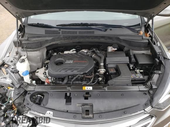 ✅ 2018 Hyundai Santa Fe Limited • VIN: 5XYZUDLA4JG549784 • Лот: 70005283. Опубликован ранее на Copart с пробегом 47 686 миль. Бесплатный доступ к архиву аукционных продаж из США и подробный отчёт об истории автомобиля на DreamBid. Изображение 12.