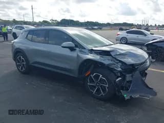 ✅ 2025 Chevrolet Equinox EV LT1 w/PCY • VIN: 3GN7DMRP9SS217091 • Лот: 43663604. Опубликован ранее на IAAI с пробегом 19 896 миль. Бесплатный доступ к архиву аукционных продаж из США и подробный отчёт об истории автомобиля на DreamBid. Изображение 1.