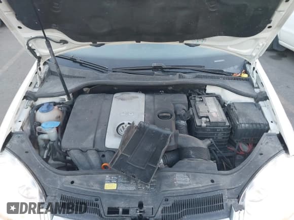 ✅ 2006 Volkswagen Jetta 2.5L • VIN: 3VWRG71KX6M767675 • Лот: 42853315. Опубликован ранее на IAAI с пробегом 116 023 миль. Бесплатный доступ к архиву аукционных продаж из США и подробный отчёт об истории автомобиля на DreamBid. Изображение 10.