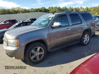 ✅ 2011 Chevrolet Tahoe LTZ • VIN: 1GNSKCE09BR372701 • Lot: 86086045. Listed on Copart with 187,230 mi. Free auction sales archive from the USA and detailed vehicle history report at DreamBid. Image 1.