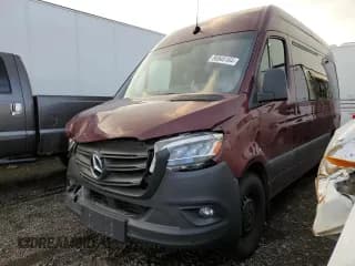 ✅ 2022 Mercedes-Benz Sprinter • VIN: W1Z4DFHY9NT090071 • Лот: 80545164. Опубликован ранее на Copart с пробегом 32 695 миль. Бесплатный доступ к архиву аукционных продаж из США и подробный отчёт об истории автомобиля на DreamBid. Изображение 1.