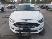 ✅ 2018 Ford Fusion SE • VIN: 3FA6P0LU0JR284709 • Лот: 43627666. Опубликован ранее на IAAI с пробегом 24 513 миль. Бесплатный доступ к архиву аукционных продаж из США и подробный отчёт об истории автомобиля на DreamBid. Изображение 13.