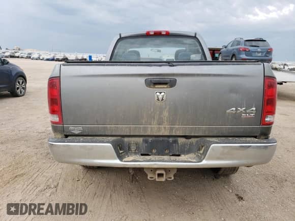 2005 Dodge 1500 SLT z VIN 1D7HU18N45J611945, wystawiony jako Copart lot #64066864 z przebiegiem 128 874 mil mil oraz Czysty tytuł • Clean title. Historia ofert i sprzedaży dostępna na DreamBid. Obrazek 6.