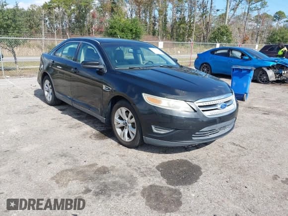 ✅ 2012 Ford Taurus SEL • VIN: 1FAHP2EWXCG125676 • Лот: 43654582. Опубликован ранее на IAAI с пробегом 307 033 миль. Бесплатный доступ к архиву аукционных продаж из США и подробный отчёт об истории автомобиля на DreamBid. Изображение 1.
