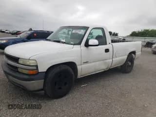 2001 Chevrolet Silverado 1500 с VIN 1GCEC14W81Z215351, выставлен на аукционе Copart как лот 58201905 с пробегом 250 032 миль миль и Списание • Salvage title. История ставок и продаж доступна на DreamBid. Изображение 1.
