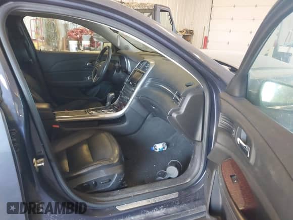 2013 Chevrolet Malibu LTZ с VIN 1G11H5SA6DF341379, выставлен на аукционе IAAI как лот 43377626 с пробегом 108 693 миль миль и . История ставок и продаж доступна на DreamBid. Изображение 5.