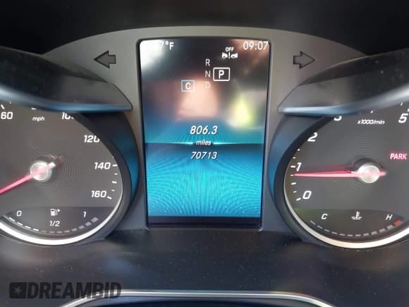 ✅ 2019 Mercedes-Benz C 300 • VIN: 55SWF8DB0KU301793 • Лот: 42980216. Опубликован ранее на IAAI с пробегом 70 713 миль. Бесплатный доступ к архиву аукционных продаж из США и подробный отчёт об истории автомобиля на DreamBid. Изображение 7.