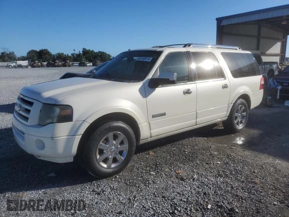 ✅ 2008 Ford Expedition Max Limited • VIN: 1FMFK19568LA06397 • Lot: 86193015. Listed on Copart with 129,969 mi. Free auction sales archive from the USA and detailed vehicle history report at DreamBid. Image 1.