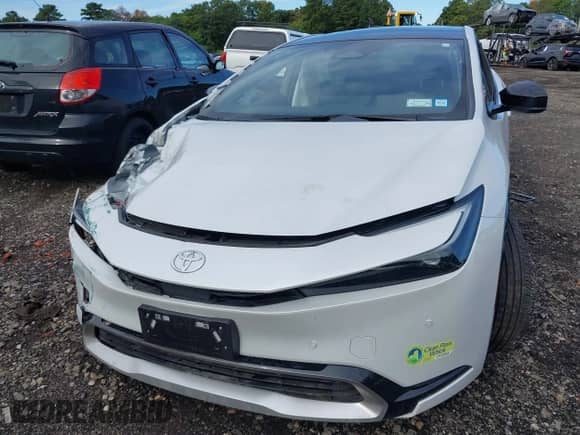 2024 Toyota Prius SE with VIN JTDACACU2R3024408, listed as a IAAI auction lot 43114921 with 18,724 mi miles and . Bid and sale history available at DreamBid. Image 12.