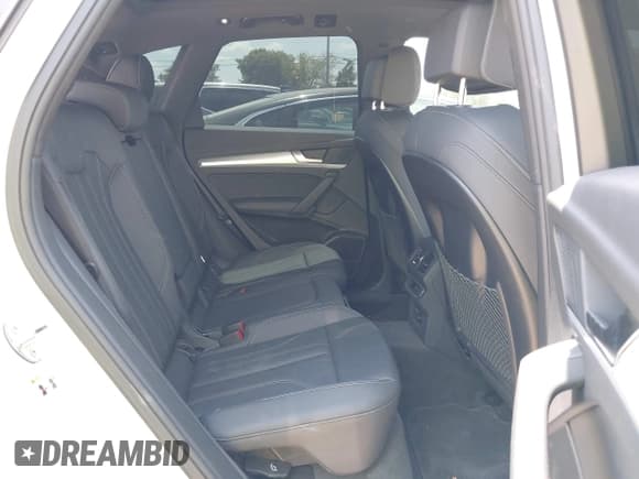 ✅ 2024 Audi Q5 S line Premium Plus • VIN: WA1EAAFYXR2054911 • Лот: 42981572. Опубликован ранее на IAAI с пробегом 16 247 миль. Бесплатный доступ к архиву аукционных продаж из США и подробный отчёт об истории автомобиля на DreamBid. Изображение 8.