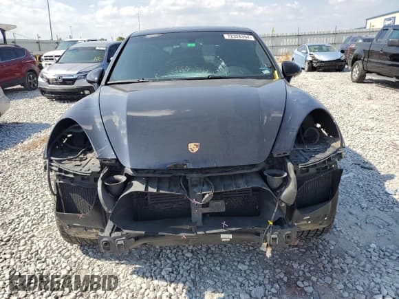 ✅ 2014 Porsche Cayenne Turbo • VIN: WP1AC2A2XELA85702 • Lot: 72328394. Listed on Copart with 100,142 mi. Free auction sales archive from the USA and detailed vehicle history report at DreamBid. Image 5.