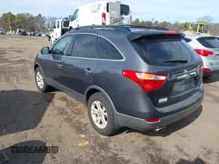 2010 Hyundai Veracruz Limited с VIN KM8NUDCC4AU135155, выставлен на аукционе IAAI как лот 41639607 с пробегом 169 830 миль миль и . История ставок и продаж доступна на DreamBid. Изображение 3.