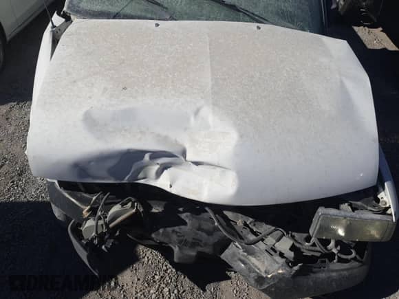 2003 Chevrolet S-10 LS z VIN 1GCDT19X038139226, wystawiony jako Copart lot #66825924 z przebiegiem Nie podano mil oraz Nie do naprawy • Non repairable. Historia ofert i sprzedaży dostępna na DreamBid. Obrazek 11.