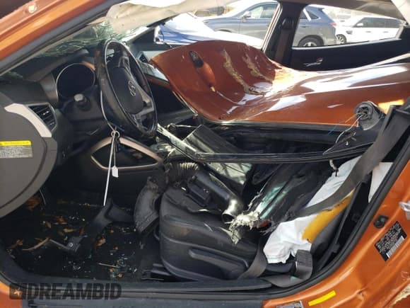 ✅ 2014 Hyundai Veloster • VIN: KMHTC6AD5EU206970 • Lot: 80001744. Wystawiony na Copart z przebiegiem Nie podano. Bezpłatny archiwum sprzedaży aukcyjnych z USA i szczegółowy raport historii pojazdu na DreamBid. Zdjęcie 7.