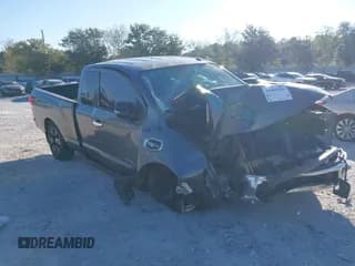 ✅ 2017 Nissan Titan S • VIN: 1N6AA1CJ5HN563908 • Lot: 43445634. Wystawiony na IAAI z przebiegiem 91 327 mil. Bezpłatny archiwum sprzedaży aukcyjnych z USA i szczegółowy raport historii pojazdu na DreamBid. Zdjęcie 1.