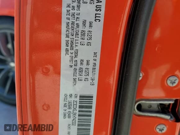 ✅ 2019 Dodge Charger Scat Pack • VIN: 2C3CDXGJ2KH742332 • Lot: 53868605. Wystawiony na Copart z przebiegiem 313 686 mil. Bezpłatny archiwum sprzedaży aukcyjnych z USA i szczegółowy raport historii pojazdu na DreamBid. Zdjęcie 12.