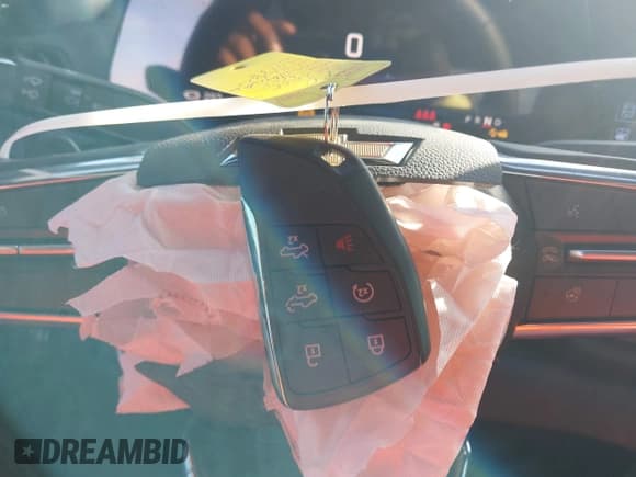 ✅ 2025 Chevrolet Silverado EV Extended Range LT • VIN: 1GC10ZED3SU400618 • Лот: 43818345. Опубликован ранее на IAAI с пробегом 3 101 миль. Бесплатный доступ к архиву аукционных продаж из США и подробный отчёт об истории автомобиля на DreamBid. Изображение 11.