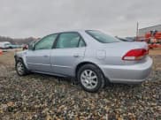 ✅ 2002 Honda Accord SE • VIN: 1HGCG567X2A168088 • Лот: 92830385. Опубликован ранее на Copart с пробегом 125 247 миль. Бесплатный доступ к архиву аукционных продаж из США и подробный отчёт об истории автомобиля на DreamBid. Изображение 2.