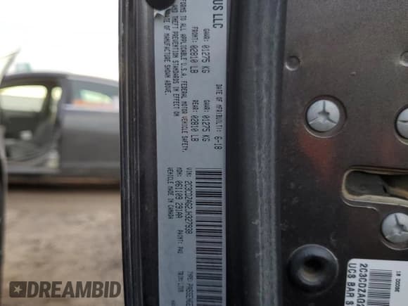 ✅ 2018 Dodge Challenger SXT Plus • VIN: 2C3CDZAG2JH327938 • Лот: 91623545. Опубликован ранее на Copart с пробегом 117 775 миль. Бесплатный доступ к архиву аукционных продаж из США и подробный отчёт об истории автомобиля на DreamBid. Изображение 13.