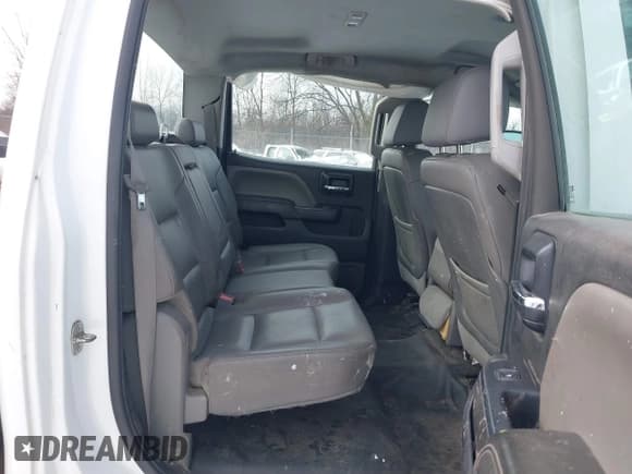 ✅ 2015 Chevrolet Silverado 2500HD Work Truck • VIN: 1GC1KUEG6FF141981 • Лот: 41480387. Опубликован ранее на IAAI с пробегом 267 557 миль. Бесплатный доступ к архиву аукционных продаж из США и подробный отчёт об истории автомобиля на DreamBid. Изображение 8.