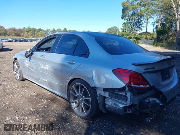 ✅ 2017 Mercedes-Benz C 43 AMG • VIN: 55SWF6EB2HU180745 • Lot: 43380271. Listed on IAAI with 67,205 mi. Free auction sales archive from the USA and detailed vehicle history report at DreamBid. Image 6.
