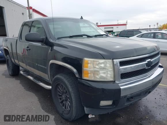 ✅ 2008 Chevrolet Silverado 1500 1LT • VIN: 1GCEK19048E114509 • Lot: 43498896. Listed on IAAI with 248,371 mi. Free auction sales archive from the USA and detailed vehicle history report at DreamBid. Image 1.