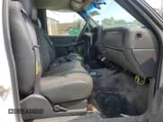 ✅ 2005 Chevrolet Silverado 2500HD Work Truck • VIN: 1GCHK24U45E109139 • Лот: 61423745. Опубликован ранее на Copart с пробегом 87 475 миль. Бесплатный доступ к архиву аукционных продаж из США и подробный отчёт об истории автомобиля на DreamBid. Изображение 10.