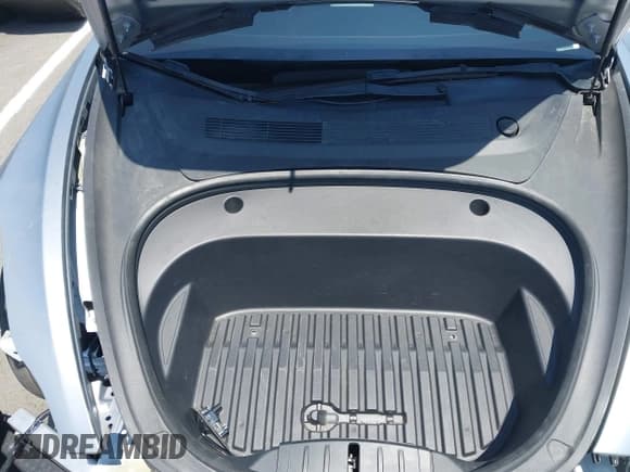 ✅ 2022 Tesla Model 3 Performance • VIN: 5YJ3E1EC2NF263039 • Lot: 42606573. Wystawiony na IAAI z przebiegiem 55 383 mil. Bezpłatny archiwum sprzedaży aukcyjnych z USA i szczegółowy raport historii pojazdu na DreamBid. Zdjęcie 10.