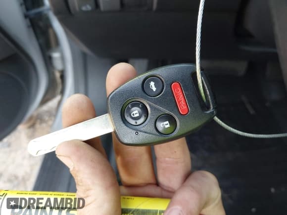 ✅ 2003 Honda Accord EX • VIN: 1HGCM665X3A020103 • Lot: 42402959. Listed on IAAI with 184,751 mi. Free auction sales archive from the USA and detailed vehicle history report at DreamBid. Image 11.