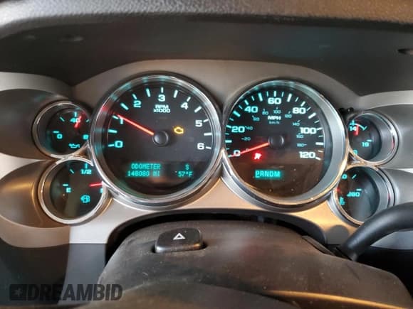 ✅ 2012 Chevrolet Silverado 1500 • VIN: 1GCPCSE7XCF165532 • Лот: 86780984. Опубликован ранее на Copart с пробегом 148 080 миль. Бесплатный доступ к архиву аукционных продаж из США и подробный отчёт об истории автомобиля на DreamBid. Изображение 9.