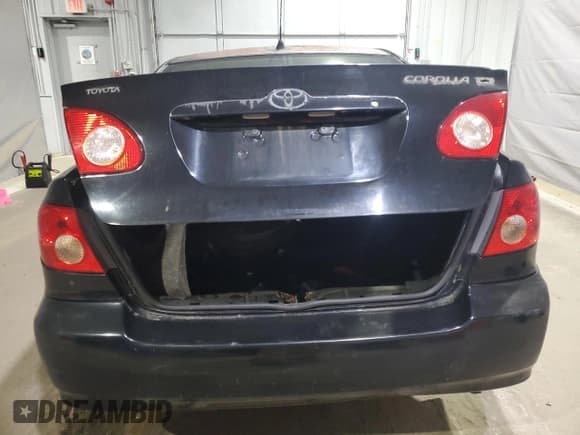 ✅ 2005 Toyota Corolla CE • VIN: 2T1BR30E75C335247 • Lot: 92727495. Wystawiony na Copart z przebiegiem 140 389 mil. Bezpłatny archiwum sprzedaży aukcyjnych z USA i szczegółowy raport historii pojazdu na DreamBid. Zdjęcie 6.