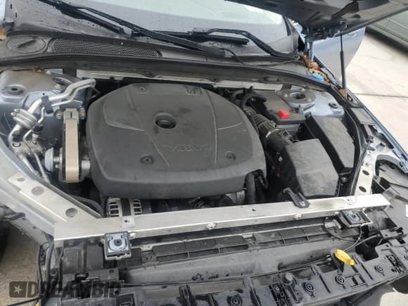 ✅ 2018 Volvo S90 Momentum • VIN: LVY992MK1JP026757 • Лот: 63067245. Опубликован ранее на Copart с пробегом 89 643 миль. Бесплатный доступ к архиву аукционных продаж из США и подробный отчёт об истории автомобиля на DreamBid. Изображение 11.