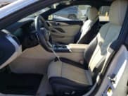 ✅ 2020 BMW 8 Series M850i • VIN: WBAGV8C01LCE08939 • Lot: 39257433. Wystawiony na Copart z przebiegiem 45 561 mil. Bezpłatny archiwum sprzedaży aukcyjnych z USA i szczegółowy raport historii pojazdu na DreamBid. Zdjęcie 7.