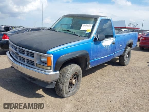 ✅ 1998 Chevrolet Silverado 1500 • VIN: 1GCEK14W4WZ112664 • Lot: 43054651. Wystawiony na IAAI z przebiegiem 209 481 mil. Bezpłatny archiwum sprzedaży aukcyjnych z USA i szczegółowy raport historii pojazdu na DreamBid. Zdjęcie 17.