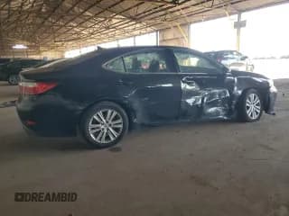 ✅ 2014 Lexus ES 330 • VIN: JTHBK1GG1E2128057 • Лот: 90706405. Опубликован ранее на Copart с пробегом 137 716 миль. Бесплатный доступ к архиву аукционных продаж из США и подробный отчёт об истории автомобиля на DreamBid. Изображение 3.