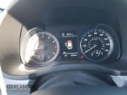 ✅ 2021 Hyundai Kona SEL • VIN: KM8K2CAA8MU683569 • Лот: 79392593. Опубликован ранее на Copart с пробегом 25 296 миль. Бесплатный доступ к архиву аукционных продаж из США и подробный отчёт об истории автомобиля на DreamBid. Изображение 9.