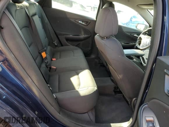 2017 Chevrolet Malibu LS z VIN 1G1ZB5ST3HF134797, wystawiony jako Copart lot #86459525 z przebiegiem 80 767 mil mil oraz Szkoda całkowita • Salvage title. Historia ofert i sprzedaży dostępna na DreamBid. Obrazek 10.