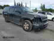 2013 Chevrolet Suburban LT с VIN 1GNSKJE72DR203317, выставлен на аукционе Copart как лот 91554345 с пробегом 254 878 миль миль и Чистый • Clean title. История ставок и продаж доступна на DreamBid. Изображение 4.