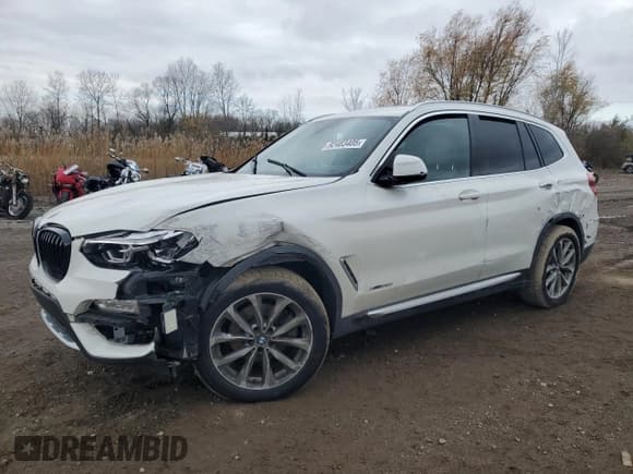 ✅ 2018 BMW X3 xDrive30i • VIN: 5UXTR9C54JLC72678 • Лот: 92483405. Опубликован ранее на Copart с пробегом 72 321 миль. Бесплатный доступ к архиву аукционных продаж из США и подробный отчёт об истории автомобиля на DreamBid. Изображение 1.