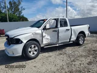 2017 Ram 1500 Express z VIN 1C6RR6FG6HS505004, wystawiony jako Copart lot #83942385 z przebiegiem 55 943 mil mil oraz Szkoda całkowita • Salvage title. Historia ofert i sprzedaży dostępna na DreamBid. Obrazek 1.