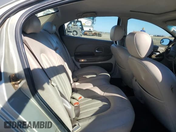 ✅ 2000 Chrysler 300M M • VIN: 2C3HE66G5YH344415 • Lot: 82620285. Listed on Copart with 184,397 mi. Free auction sales archive from the USA and detailed vehicle history report at DreamBid. Image 10.