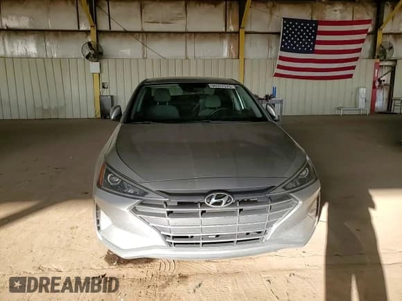 ✅ 2020 Hyundai Elantra SEL • VIN: 5NPD84LF5LH588437 • Лот: 90357575. Опубликован ранее на Copart с пробегом 108 710 миль. Бесплатный доступ к архиву аукционных продаж из США и подробный отчёт об истории автомобиля на DreamBid. Изображение 13.
