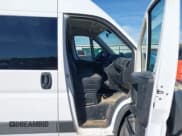 ✅ 2016 Ram ProMaster Cargo • VIN: 3C6TRVBG4GE102131 • Лот: 43575060. Опубликован ранее на IAAI с пробегом 144 435 миль. Бесплатный доступ к архиву аукционных продаж из США и подробный отчёт об истории автомобиля на DreamBid. Изображение 5.