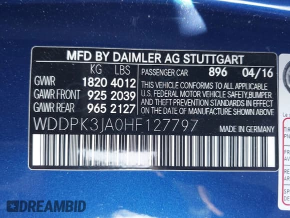 ✅ 2017 Mercedes-Benz SLC 300 • VIN: WDDPK3JA0HF127797 • Lot: 43780792. Wystawiony na IAAI z przebiegiem 58 673 mil. Bezpłatny archiwum sprzedaży aukcyjnych z USA i szczegółowy raport historii pojazdu na DreamBid. Zdjęcie 9.